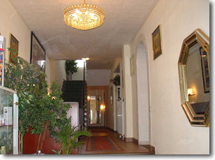 דיסלדורף Hotel Minerva Garni מראה חיצוני תמונה